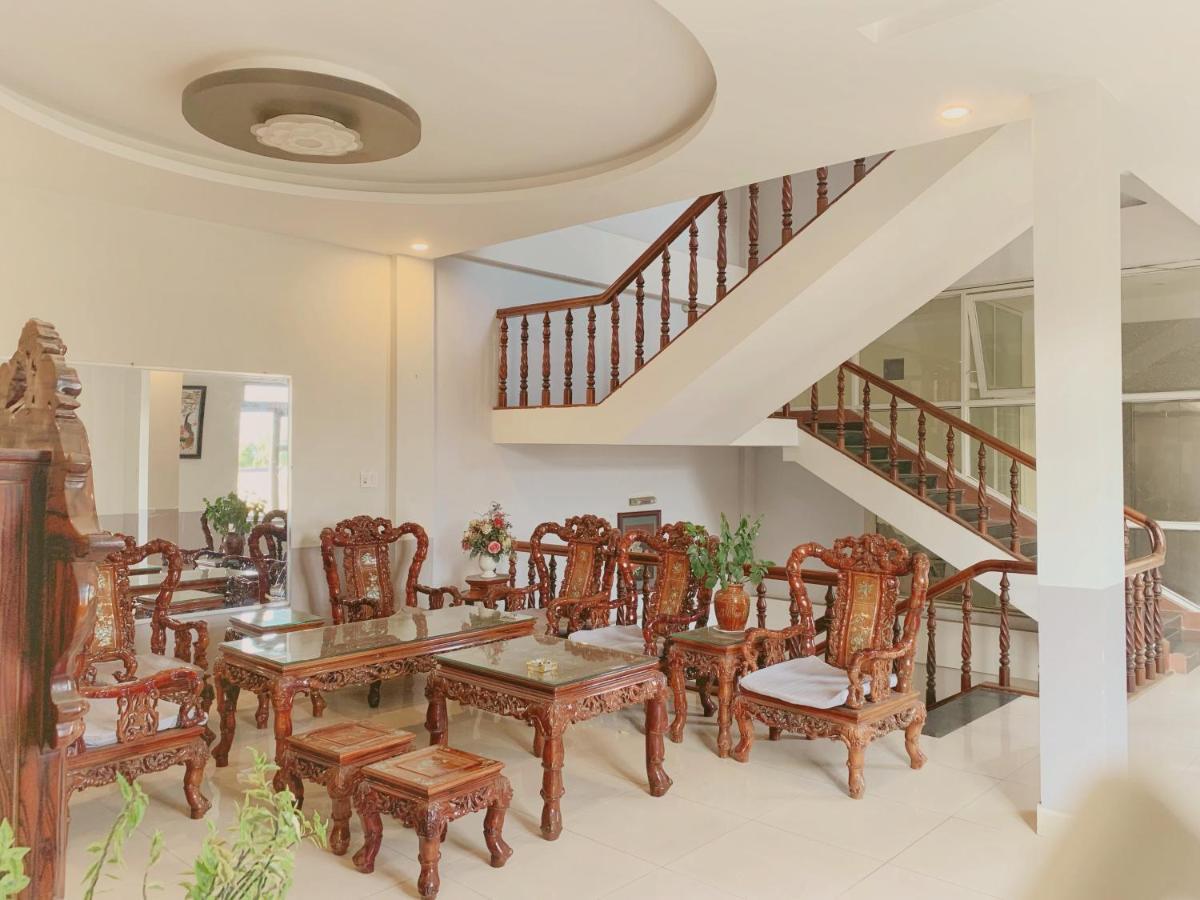 Thanh Thu 1 Hotel Kon Tum Екстер'єр фото